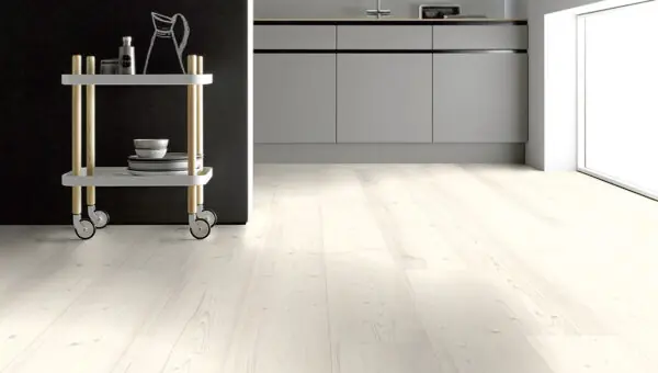 Floer Bossen PVC Plak Wallebos Wit Grenen Sfeer