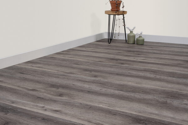 Floer Natuur Click PVC Vloer Oosterschelde Zwart sfeer