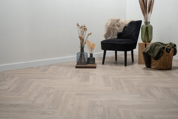 Floer Visgraat Click PVC Vecht Vergrijsd sfeer perspectief