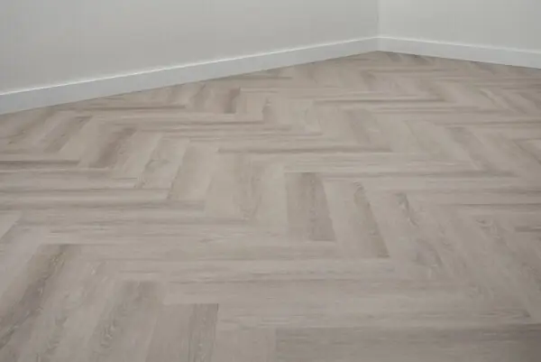 Floer Visgraat PVC Grijs Eiken product perspectief