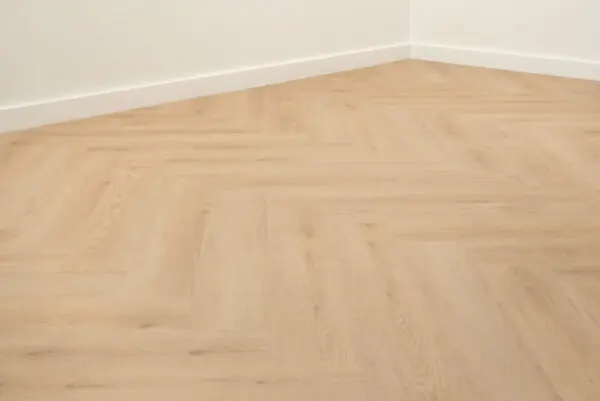 Floer Walvisgraat PVC Bryde Bruin product perspectief
